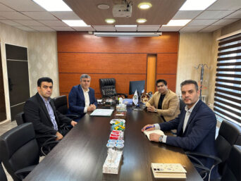 جلسه تفاهم‌نامه همکاری میان کاوان انرژی و شرکت پترو کبیر بنیز برگزار شد
